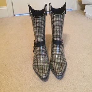 Cowgirl boots/rain boots