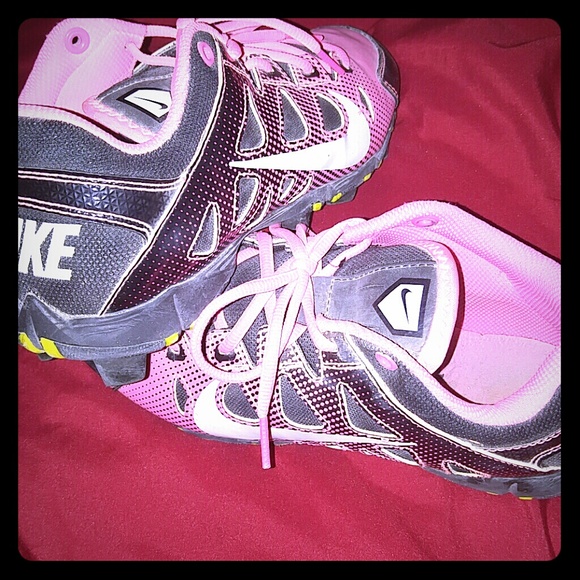 Used Softball Cleats - Picture 1 of 1