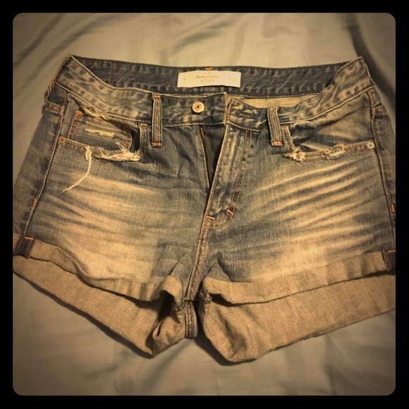 Boyfriend fit mid length denim shorts