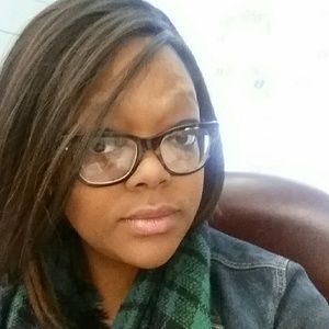 Meet your Posher, Whitney