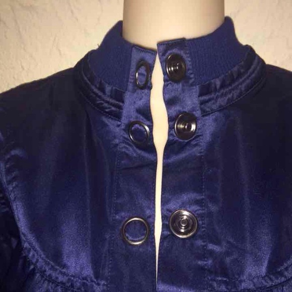 Crop Blue Jacket - Picture 3 of 4