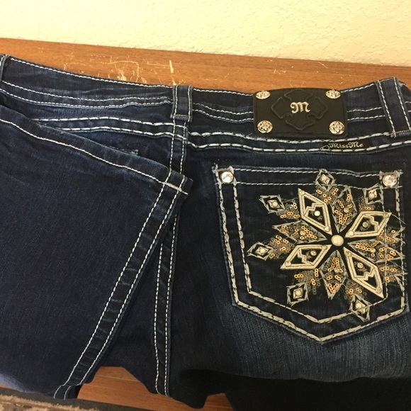 Miss Me - mid rise - boot cute 32/30