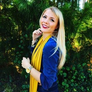 Meet your Posher, Kari