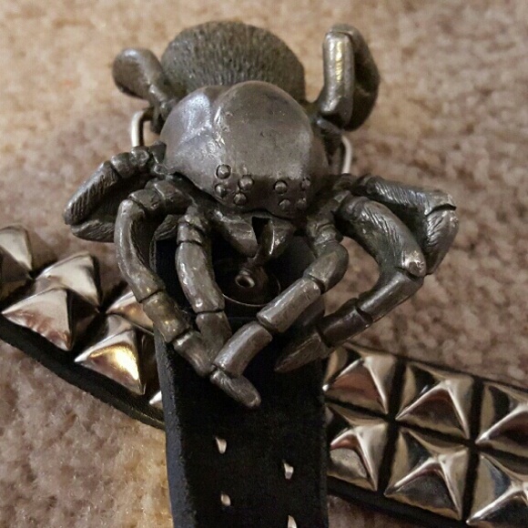 Pyramid belt w/ pewter tarantula buckle punk goth
