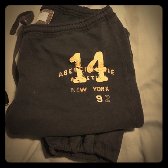 Sweatpant capris