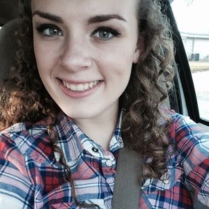 Meet your Posher, Hope