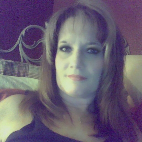 Meet your Posher, Jacki - Picture 4 of 5