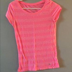 Aeropostale Hot Pink Tee. Size Medium