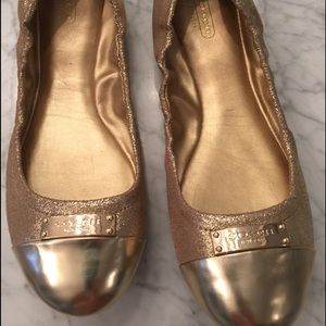 Coach flats