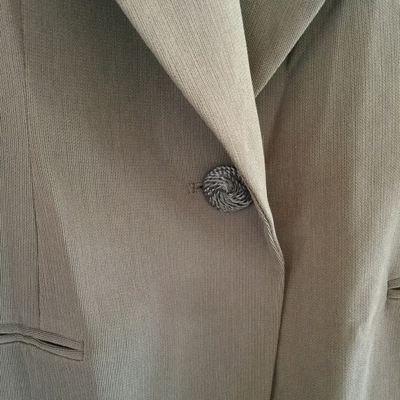 Emanuel Ungaro Lined Gray Jacket 8 - Picture 3 of 4