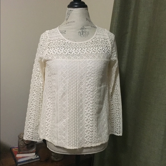 Hollister Tops - Hollister lace blouse