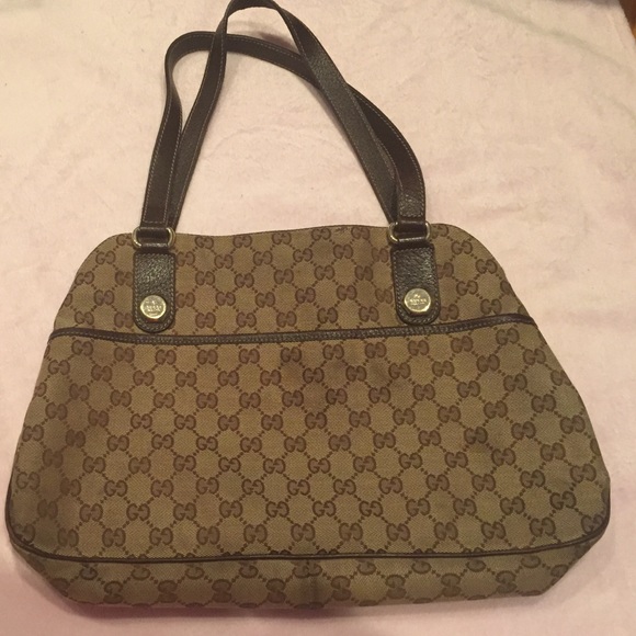 Gucci purse