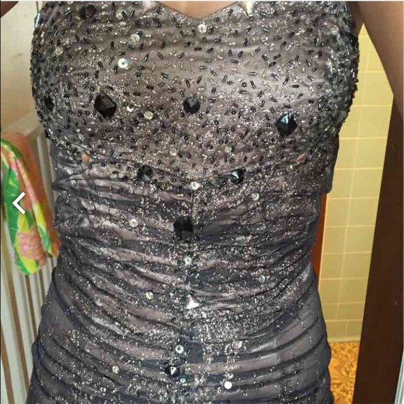 Sold - Picture 3 of 4