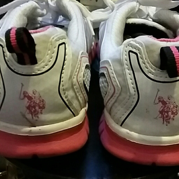 Shoes - Picture 2 of 3
