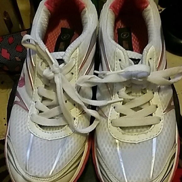 Shoes - Picture 3 of 3