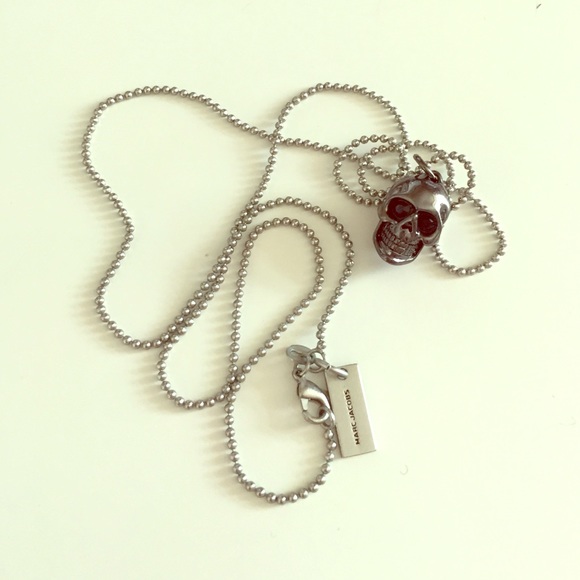 Marc Jacobs skull necklace
