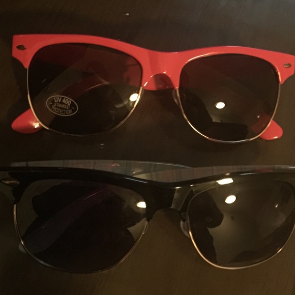 Sunglasses for 2