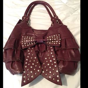 Bow purse very cute!