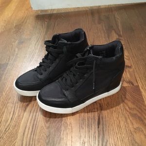 H&M wedge high tops