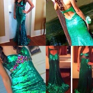 Sherri Hill, Prom Dress