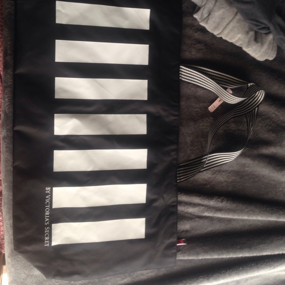 Tote Bag Victoria Secret - Picture 2 of 3