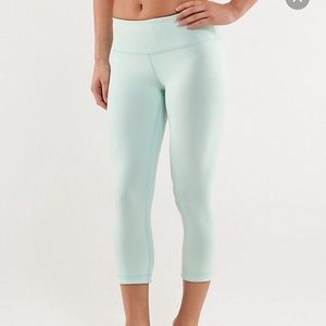 Lululemon Wunder Under Reversible Crops