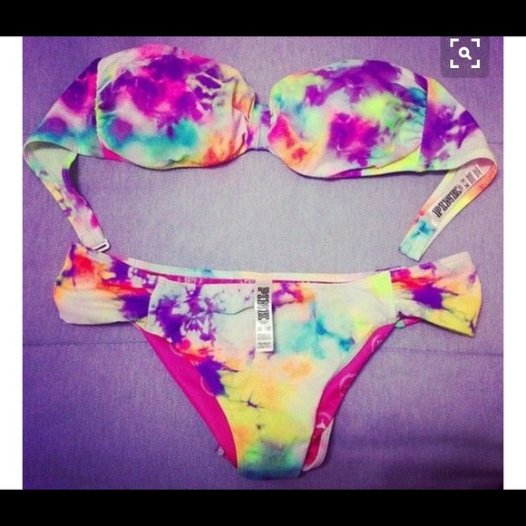 ISO 💗👙☀️ - Picture 3 of 3