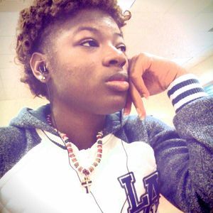 Meet your Posher, Candy a.