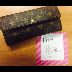 Louis Vuitton Sarah Wallet