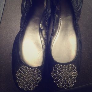 Tahari black stretch flats with silver on toes!