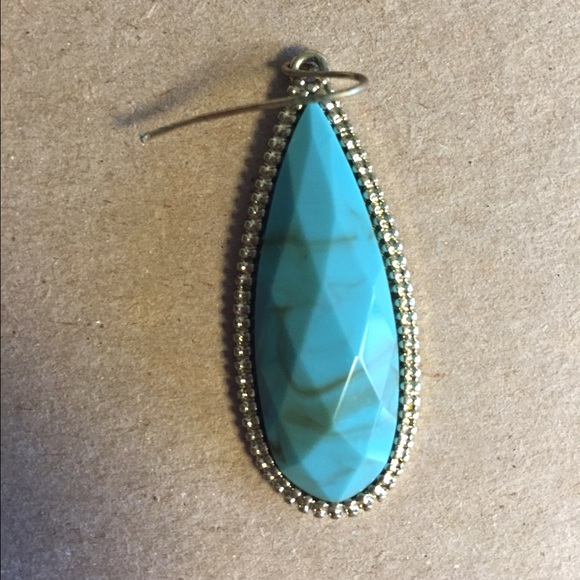 Earring bundle!!! - Picture 4 of 4