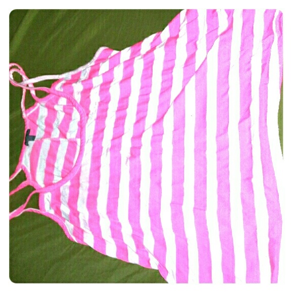 Double strapped flowy pink tank