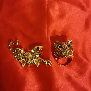 Tiger Fashion Ring & Brooch Jewelry Set, New!