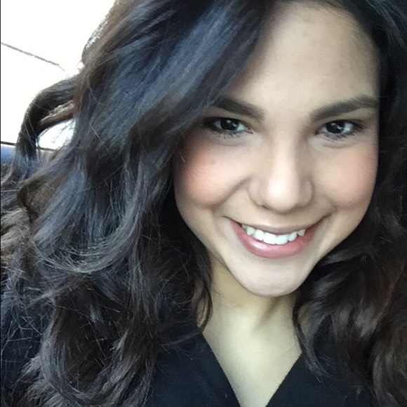 Meet your Posher, Lissette - Picture 1 of 1