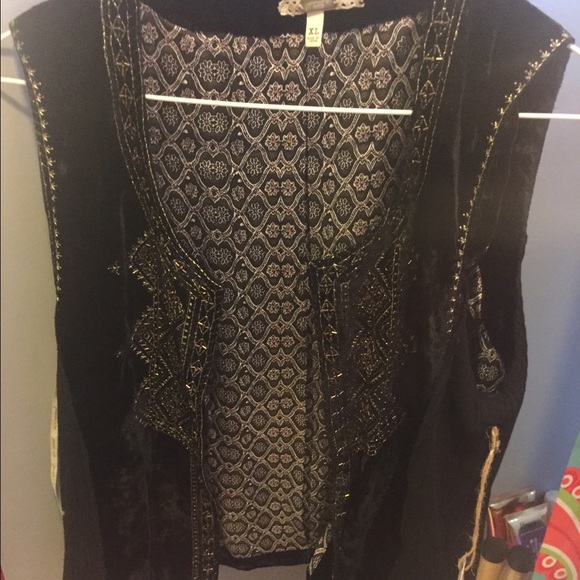 Gimmicks velvet vest