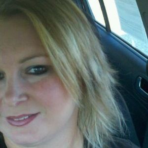 Meet your Posher, Stacy