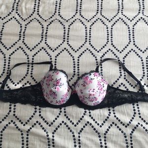 Victoria's Secret Bra
