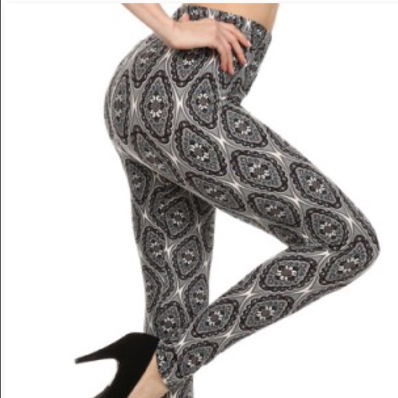 Paisley Print Leggings