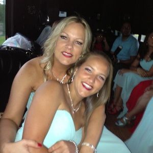 Meet your Posher, Christine