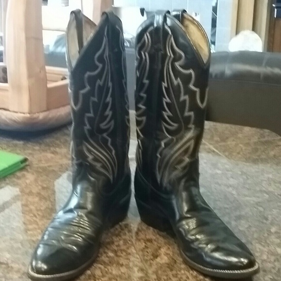 SALE...! Cowboy boots Diamond Jewelry brand