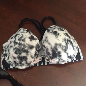 VS Pink Push Up