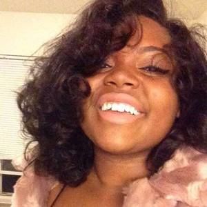 Meet your Posher, Jaia