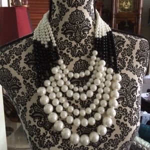 Faux pearls last 24 hrs on site!