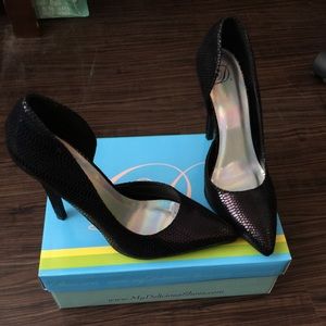 Sexy Black Heels! WORN ONCE!