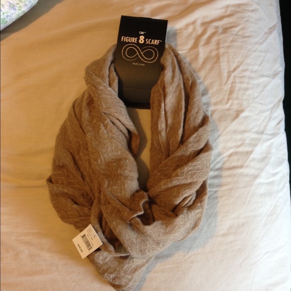 Infinity loop scarf- brown