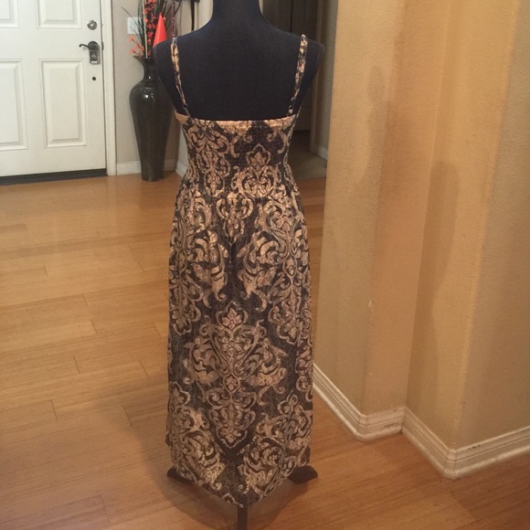 Maxi. DONATED TO FIRE VICTIMS OF LAKE ISSABELLA - Picture 3 of 4