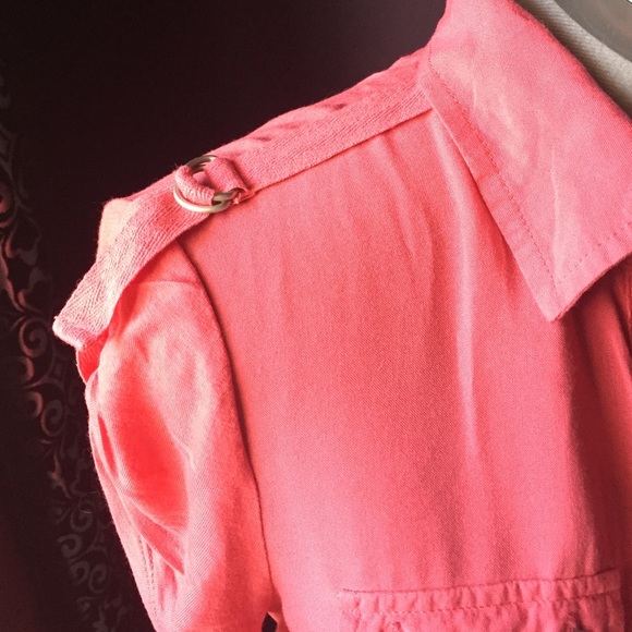 Guess Pink Button Shirt - Picture 2 of 4