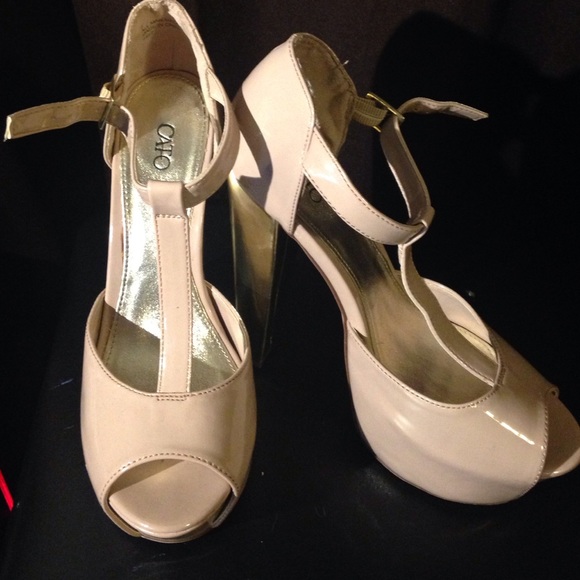 Pinkish nude platform high heel