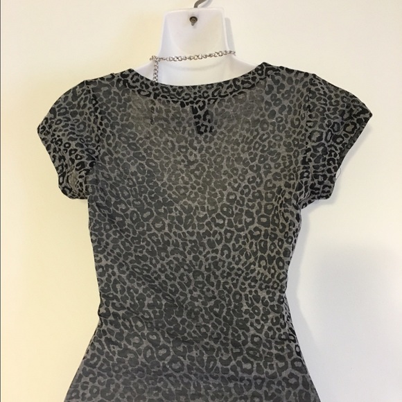 ✳️ 3 for $10✳️ Sheer animal print tee - Picture 2 of 3