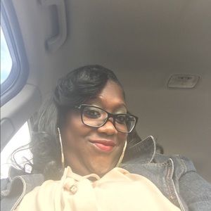 Meet your Posher, Erika